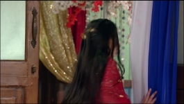 Pyaar Ka Pehla Naam Radha Mohan - 17th December 2022